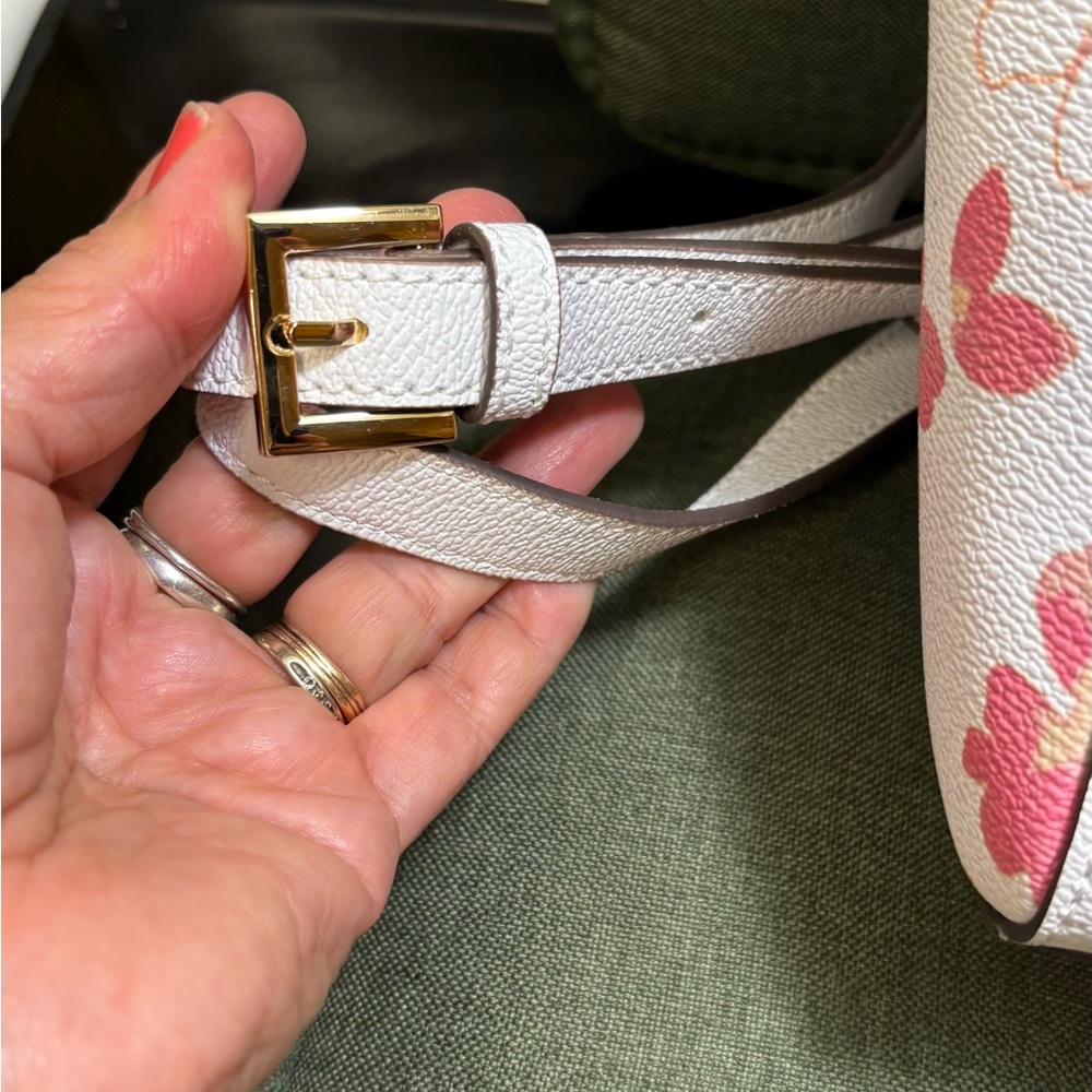 Liz Claiborne Satchel pink Floral handbag crossbody purse shoulder bag - Picture 7 of 16